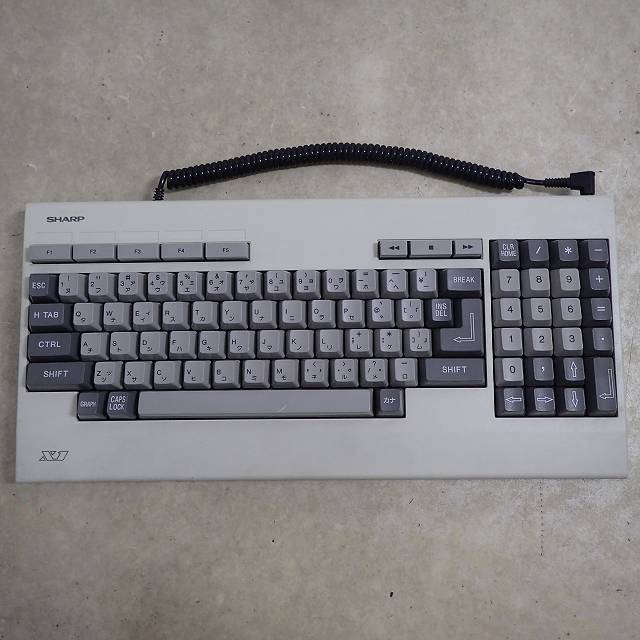 シャープ X1turbo 純正キーボード DSETK0011CE00 ジャンク シャープ