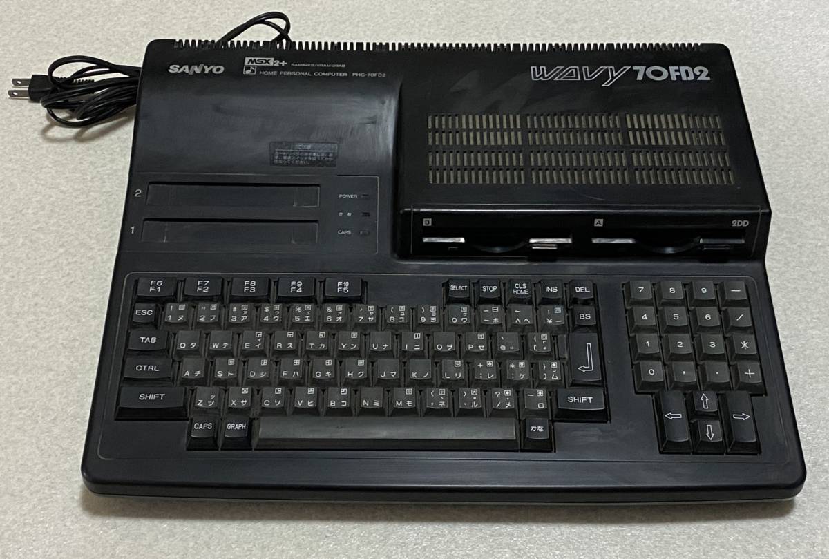SANYO MSX2+ WAVY70FD2/ PHC-70FD2/ジャンク品 MSX2+ SANYO PHC-70FD