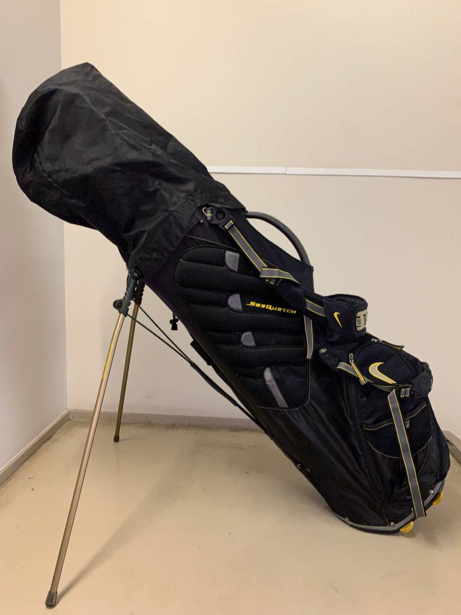 NIKE GOLF SQ サスクワッチ 14分割 スタンド式 キャディバッグ Nike/ナイキ サスクワッチ ツアー 14分割スタンドバッグ 9.5型 定番
