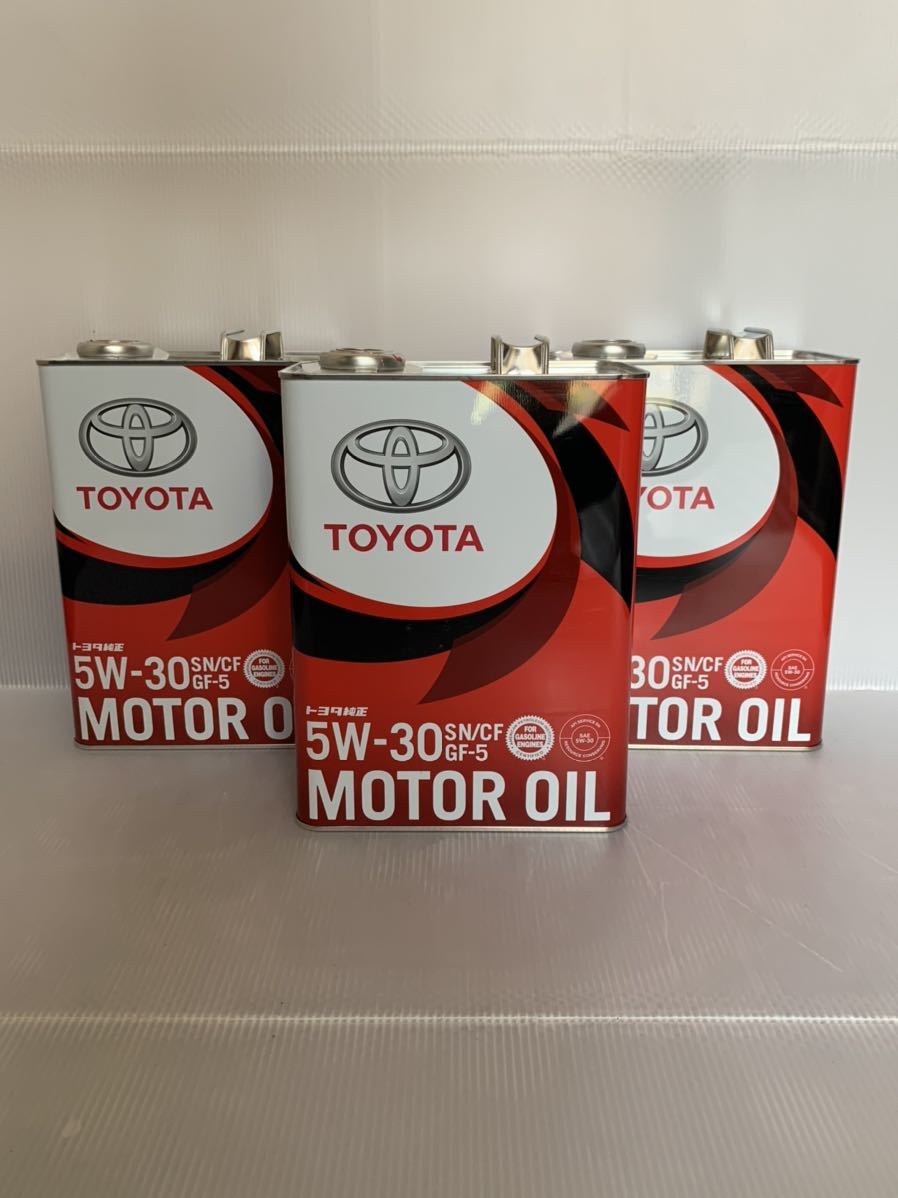 ●送料無料●トヨタ純正 キャッスル 5w30 4L/3缶 鉱物油 純正オイル GAZOO Racing ガズーレーシング GR