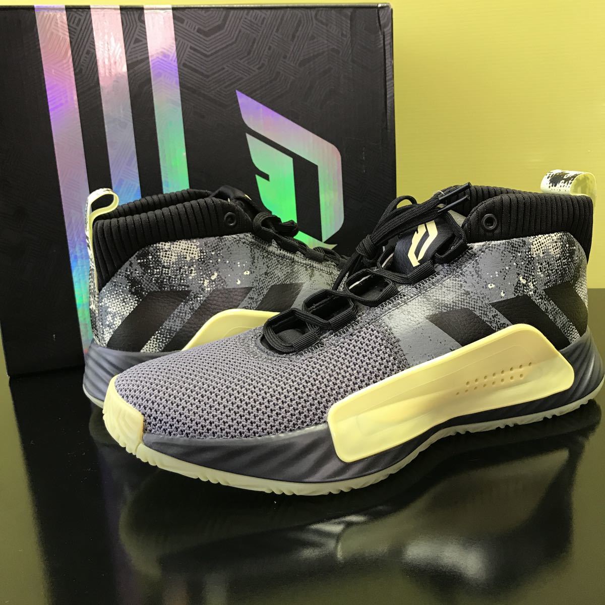 定番，限定SALE 27.0cm 定価14 300円 アディダス ダミアンリラード 5 adidas Dame 5 バスケット スニーカー シューズ EF8664 US9(27.0cm)｜売買されたオークション情報、yahooの商品情報をアーカイブ公開 - オークファン 大人用