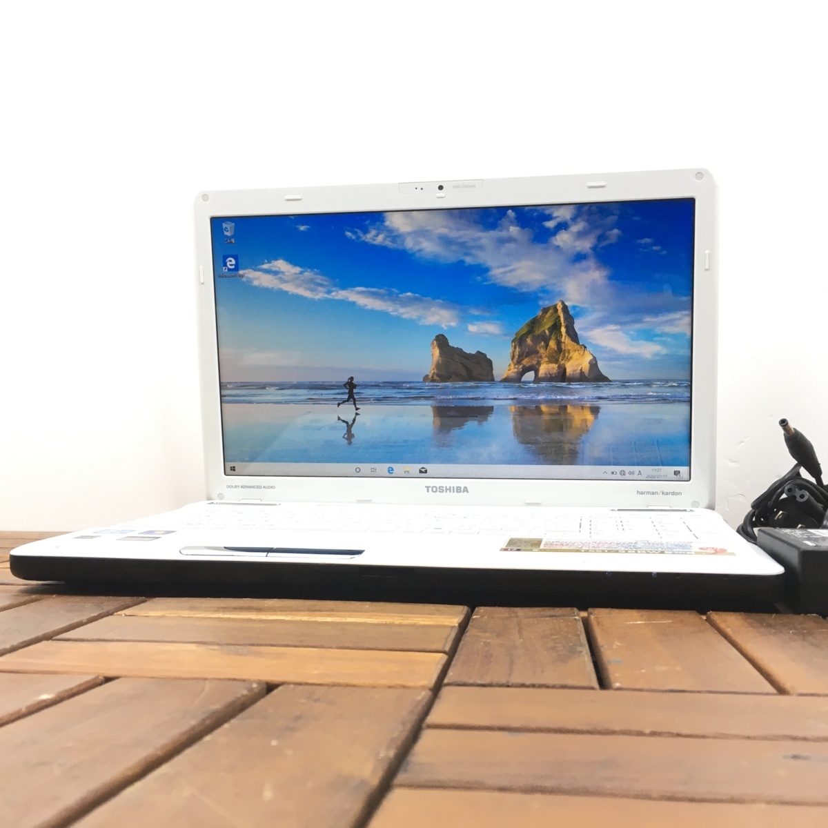 東芝 dynabook R644/K◇COREi5-4300u◇メモリ8gb◇SSD256gb◇windows10