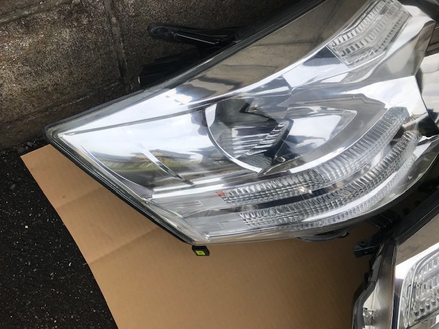 後期 HID アルファード ANH 58-17 10アルファード MNH10⁄15 0 右ヘッド