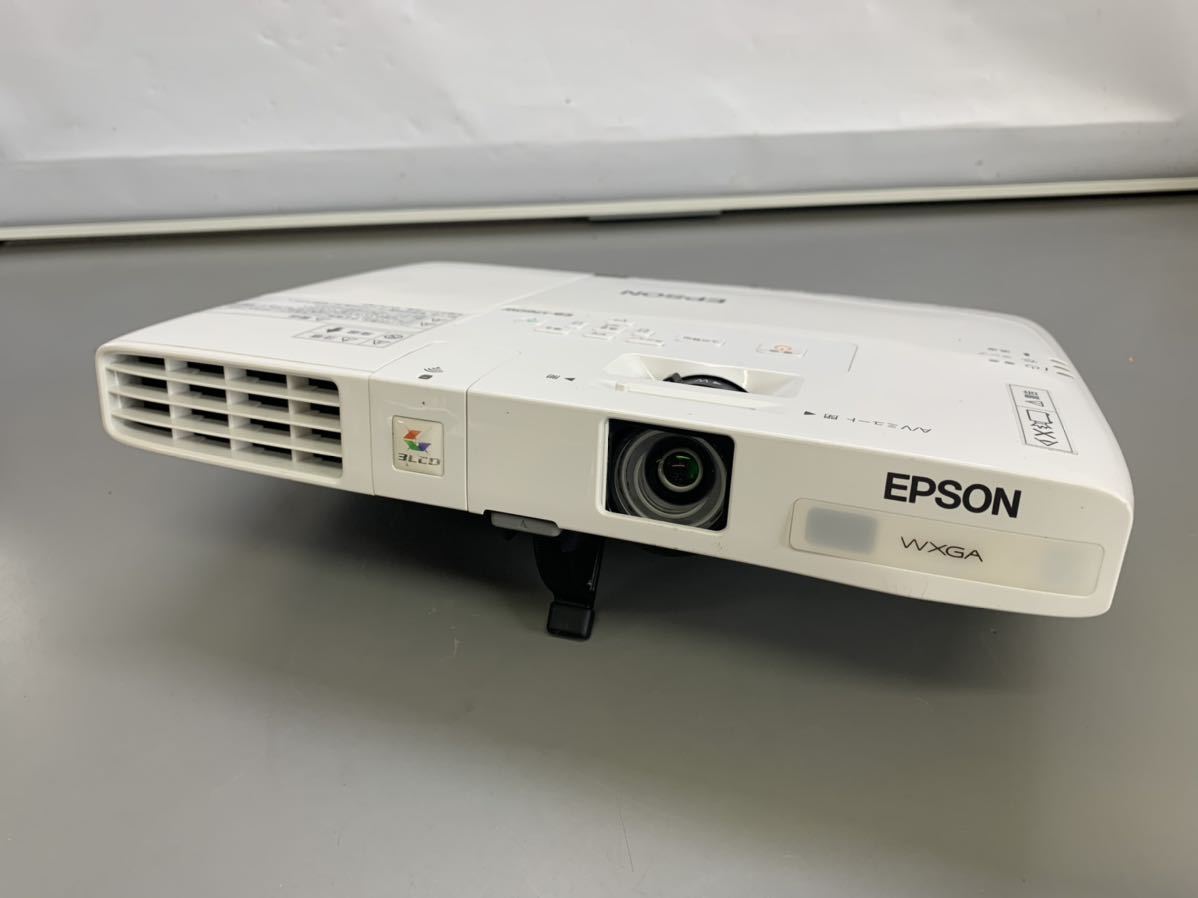  A342 小型軽量 EPSON EB-1760W 液晶プロジェクター エプソン 電源コード付き ランプ時間697H(プロジェクター)｜売買されたオークション情報、yahooの商品情報をアーカイブ公開 - オークファン プロジェクター