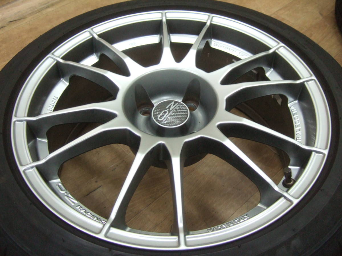 OZ - Ultraleggera Racing 製品情報 ウルトラレッジェーラ oz | オー