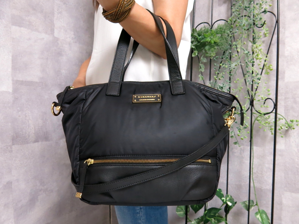 ○未使用○BURBERRY BLUE LABEL バーバリー ブルー レーベル○ナイロン 
