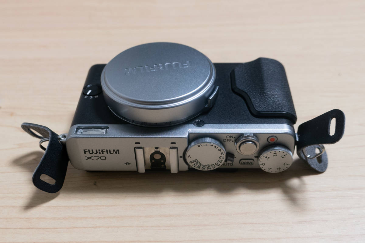 富士フィルム X70 純正予備バッテリー FUJIFILM 【公式通販】