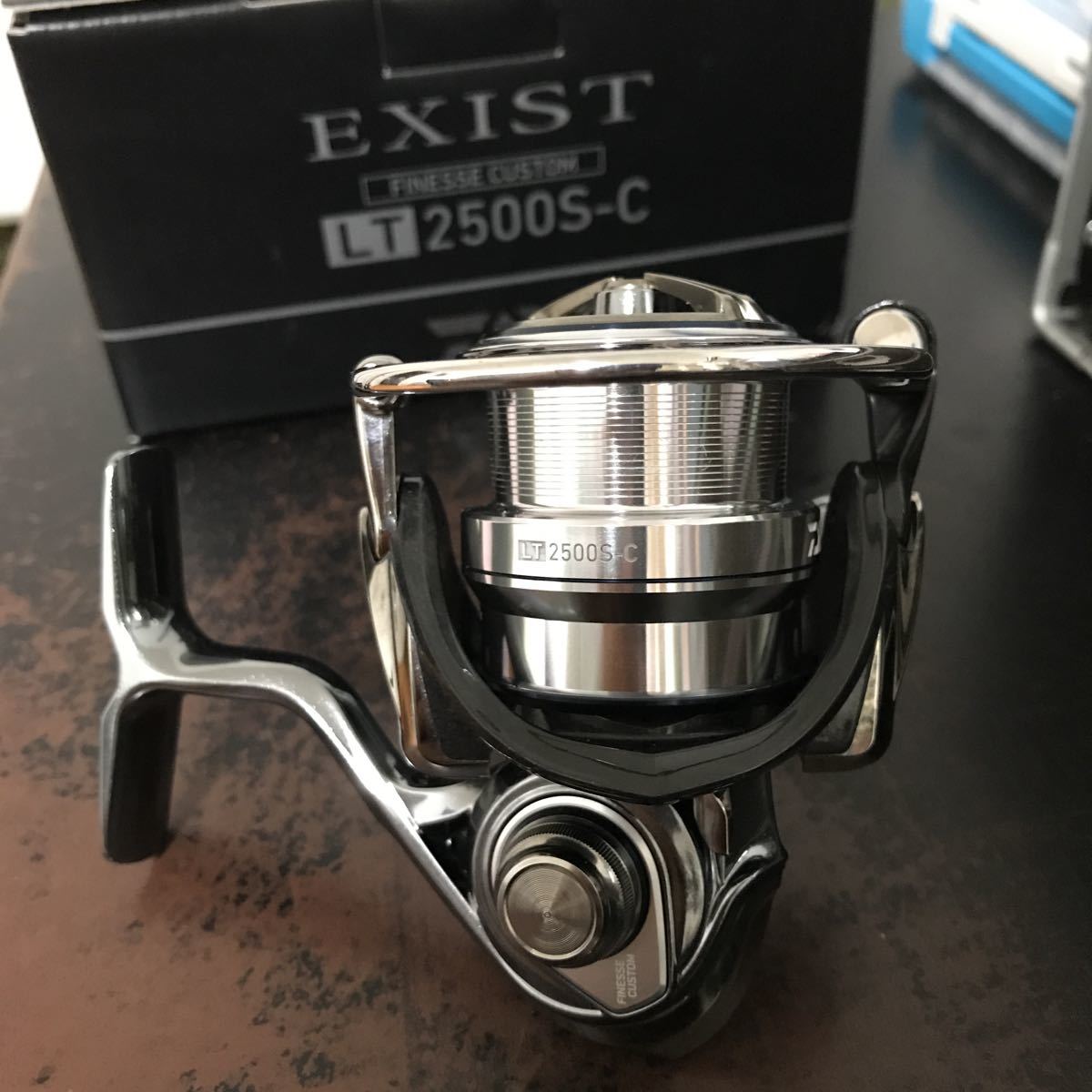 ダイワ DAIWA 18 EXIST FC LT 2500S-C 18イグジスト ダイワ EXIST FC