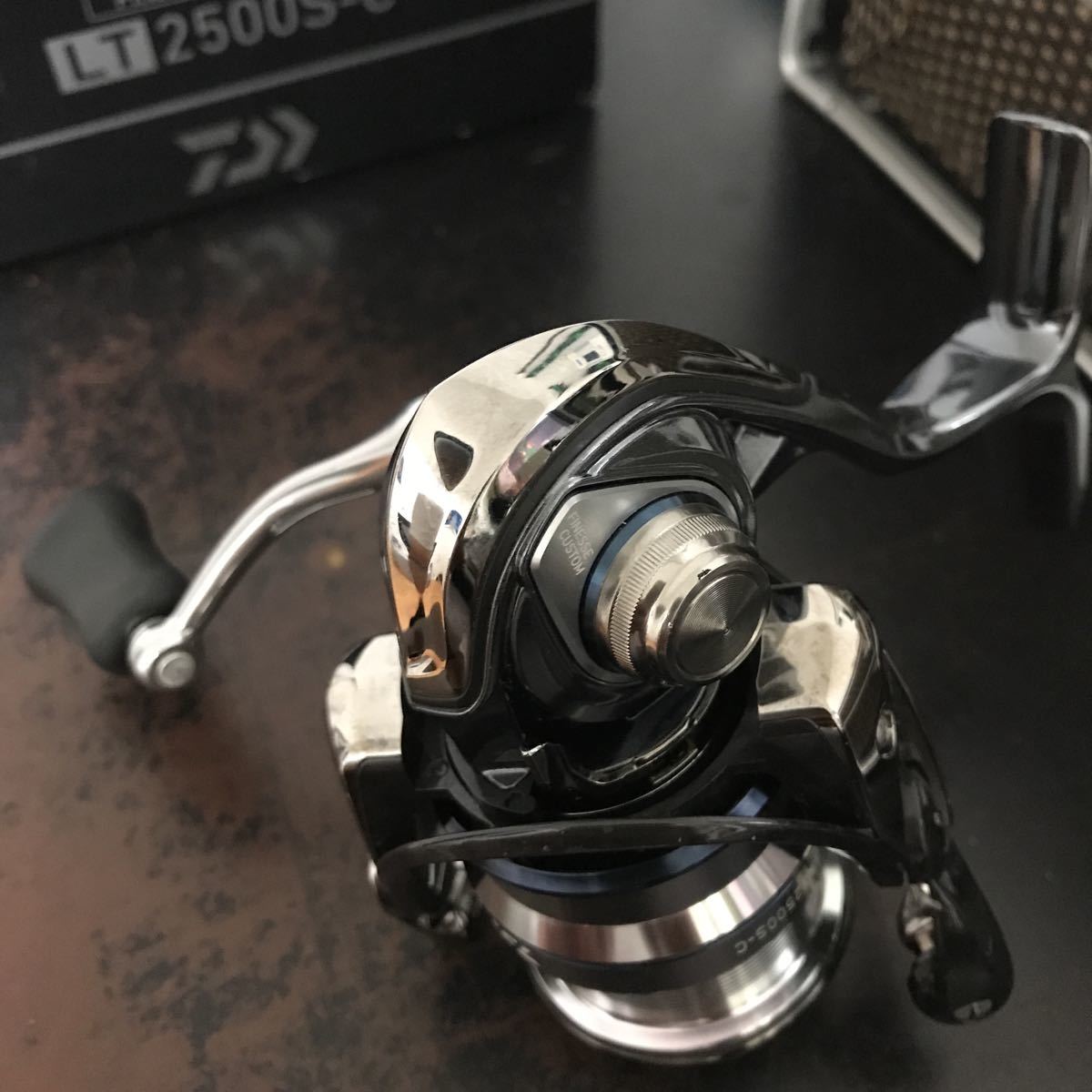 ダイワ DAIWA 18 EXIST FC LT 2500S-C 18イグジスト ダイワ EXIST FC