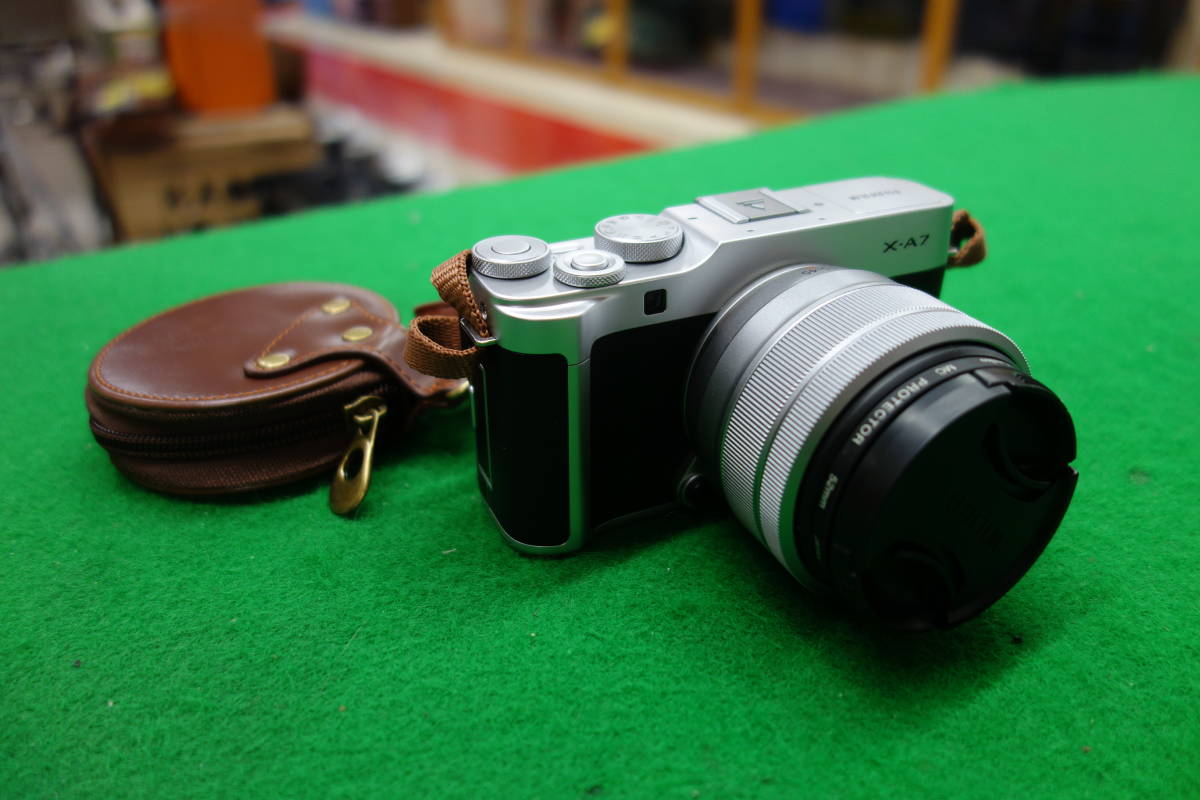 Fujifilm X-A7 ミラーレス一眼 ブラウン 簡易チェック済 【公式通販】