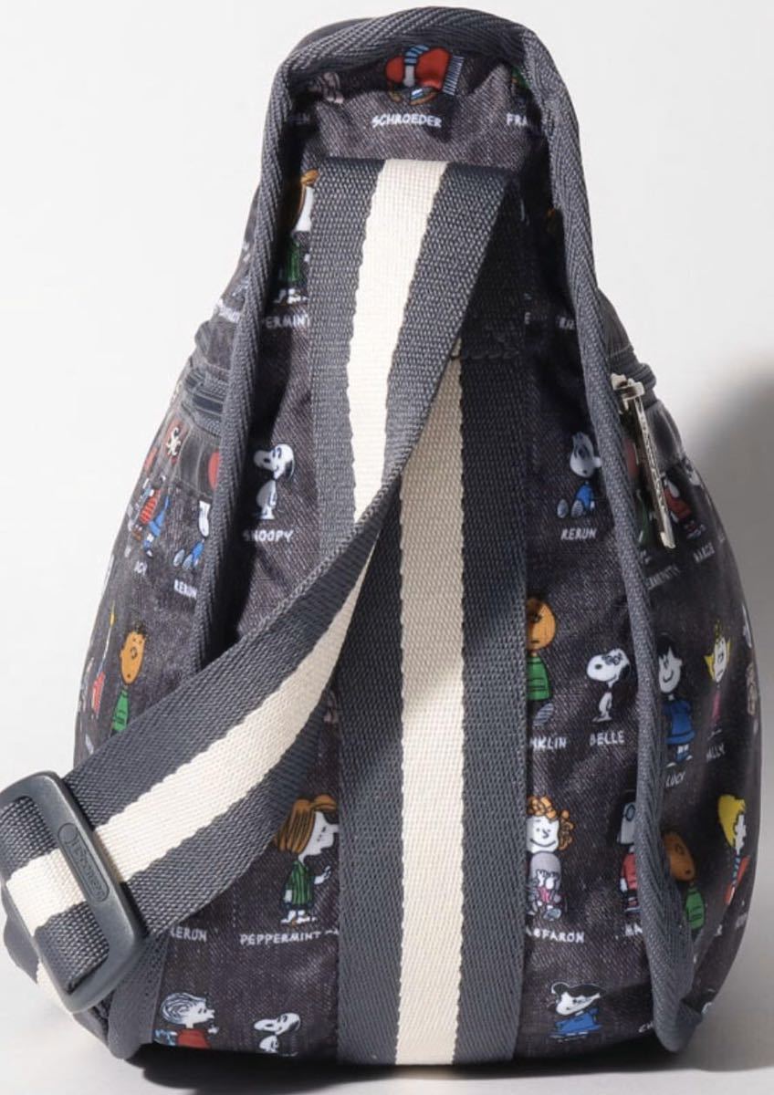 Lesportsac レスポートサック ピーナッツコラボ ショルダーバッグ クラシック ホーボー 75 L010 ピーナッツオールスター ショルダーバッグ 売買されたオークション情報 Yahooの商品情報をアーカイブ公開 オークファン Aucfan Com