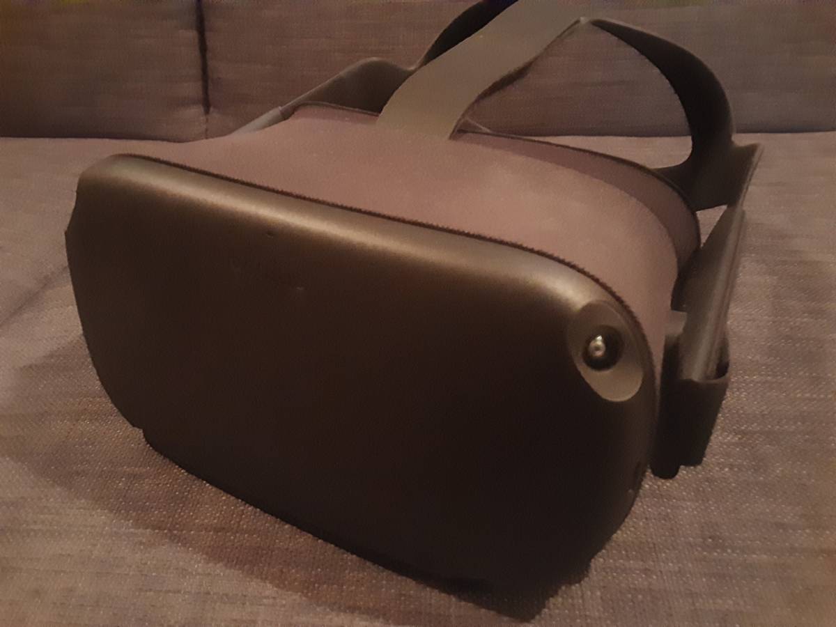 中古】Oculus Quest / オキュラス・クエスト 64GB VR ヘッドセット
