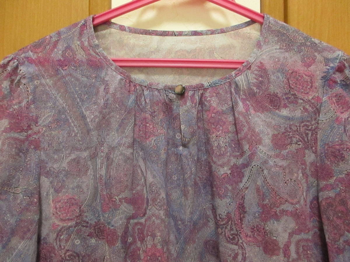 着用1回の美品☆レリアン ペイズリー柄 チュニック カットソー サイズ
