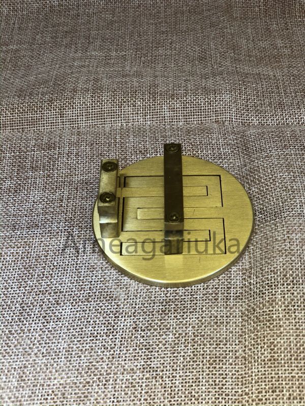 安い，豊富な 佳品 真鍮製 密教法具 印香 6.9CM FQ-23(仏具一般)｜売買されたオークション情報、yahooの商品情報をアーカイブ公開 - オークファン 仏具一般