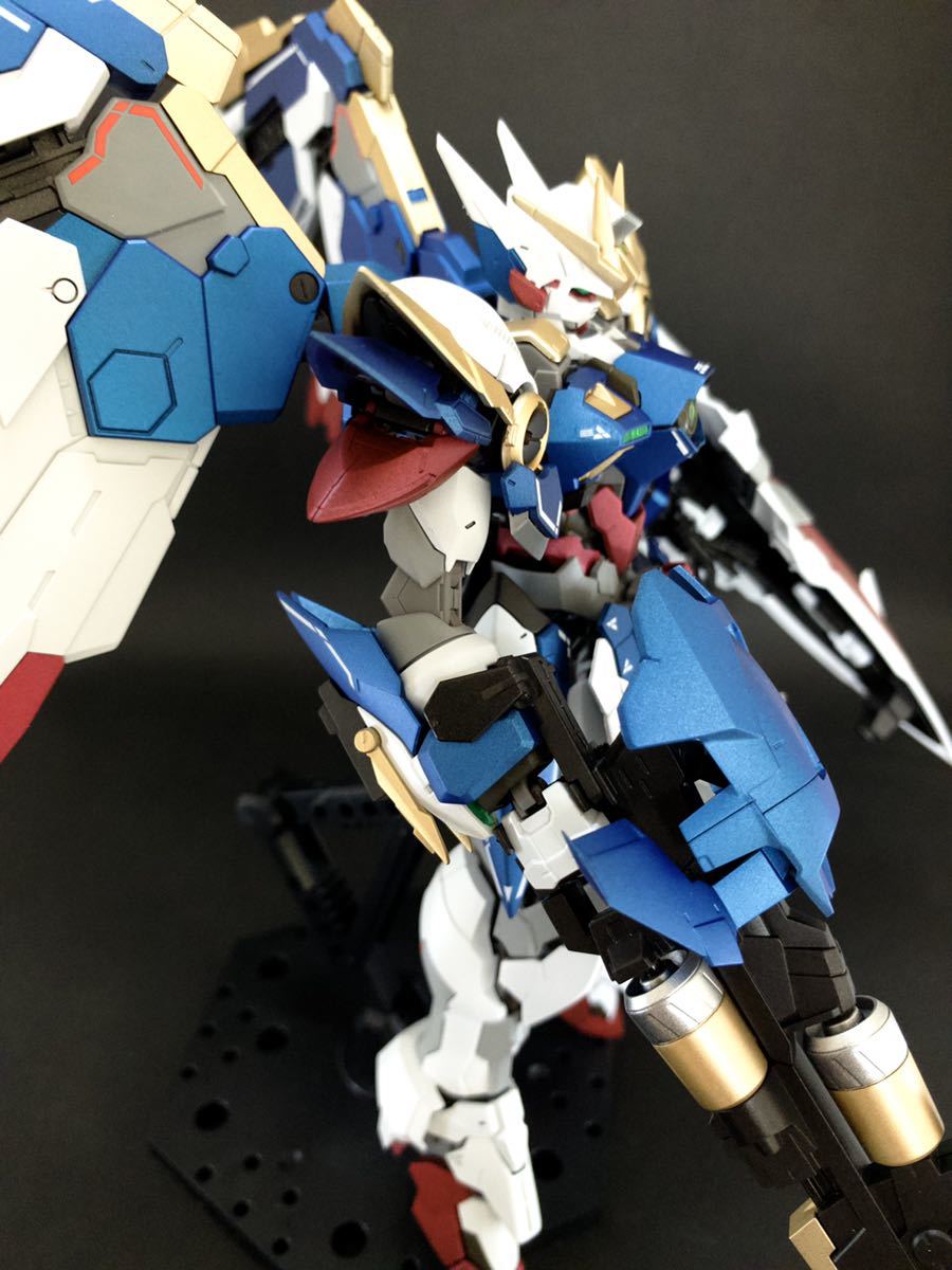 ハイレゾリューションモデル 1/100 ウイングガンダム EW 塗装済 完成品