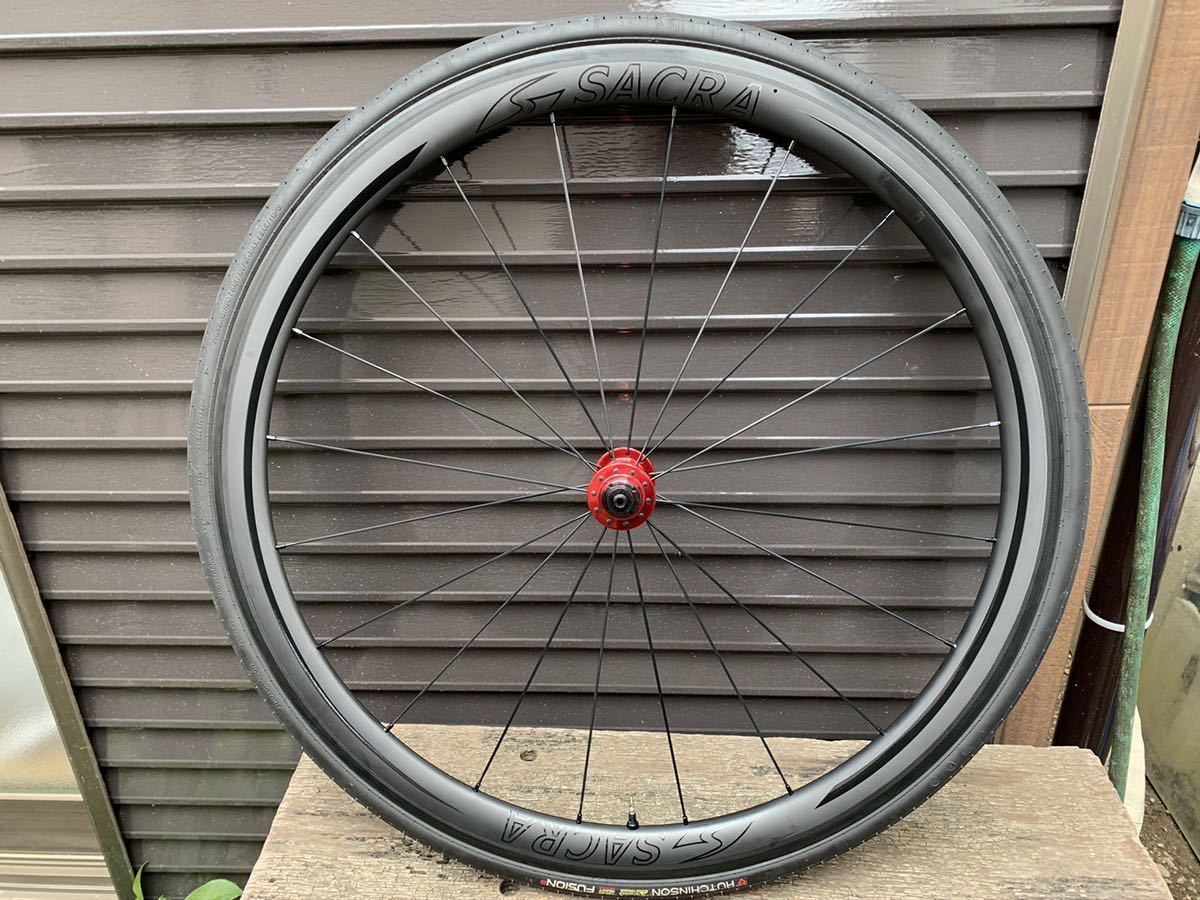| CHRIS Chris クリスキングの手組みホイール、あらためていいね！ cycle Circles KING KURASHI King』誰もが認める高品質パーツ「クリスキング」 - KINGその「美しさと精度」をロックリングにも クリスキングホイールを ホイール手組も承ります。CHRIS KINGで高性能ホイールを！ 神戸で king」ホイール（完組、手組