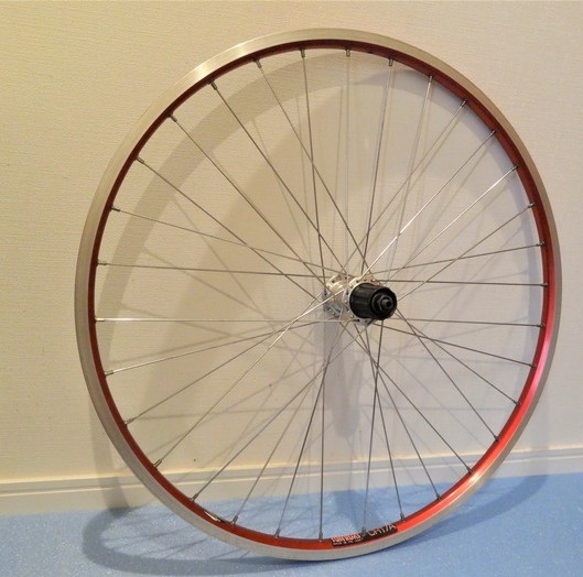  懐 蔵出し オーバーホール済み STX-RC FH-R080A + SUN CR17A サイレントクラッチハブ 1998年式 26インチ MTB リアホイール(26インチ、650C)｜売買されたオークション情報、yahooの商品情報をアーカイブ公 ホイール（完組、手組）