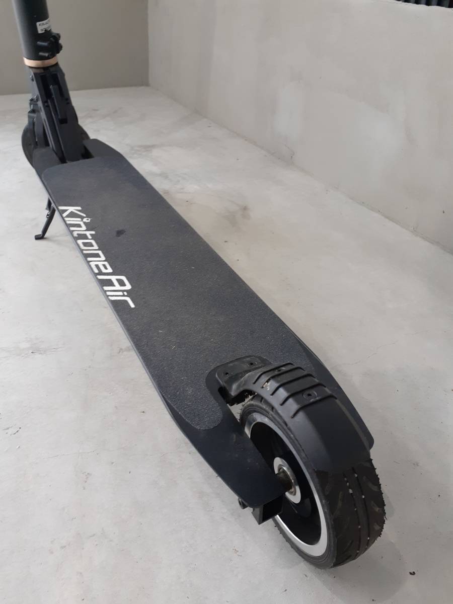 美品 キックボード キントーンα kintone 黒（パーソナルモビリティ  