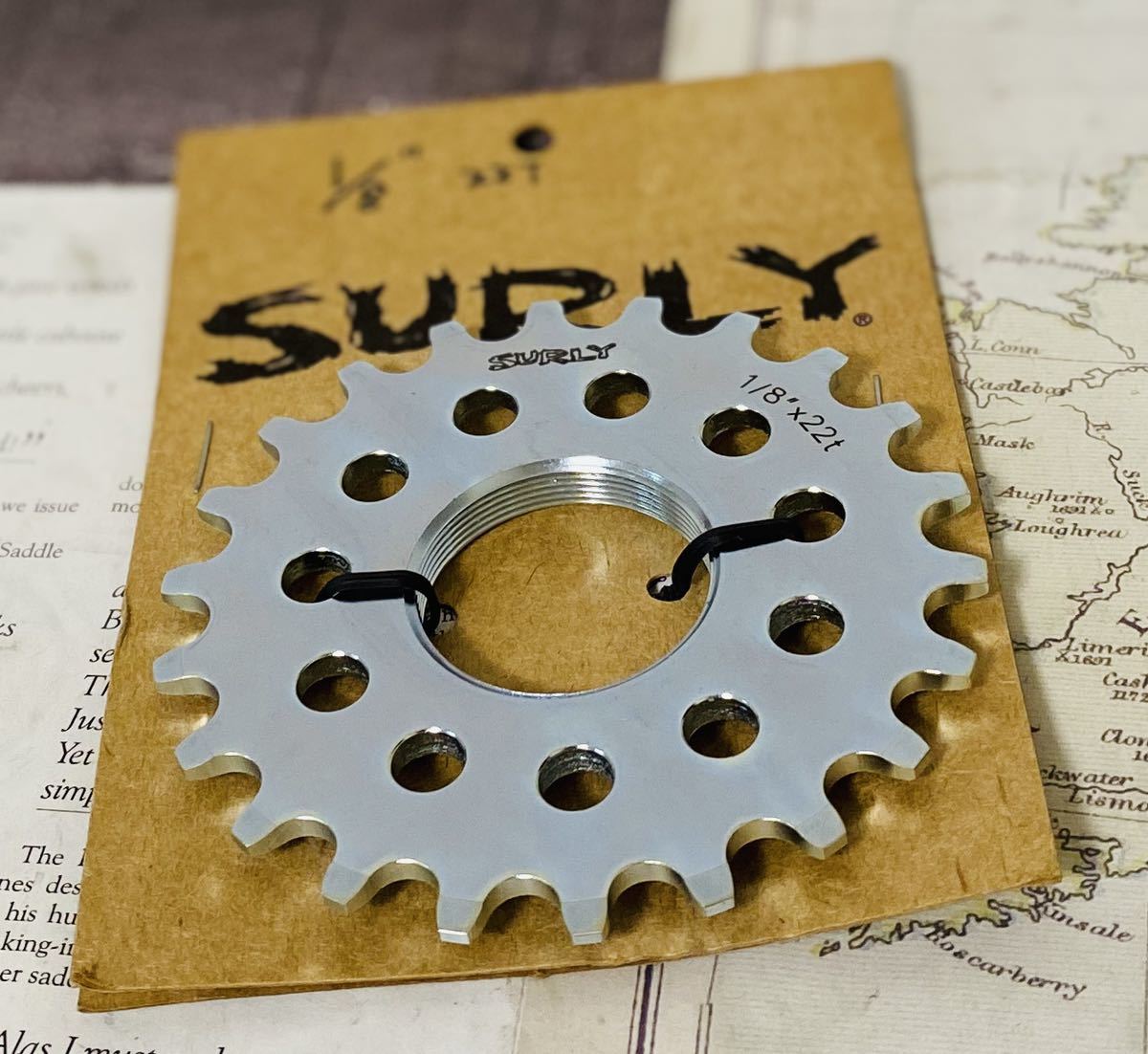 【安い，低価】 匿名配送 SURLY track cog 1/8 22T サーリー クロモリ ピスト シングルスピード コグ 厚歯(スプロケット)｜売買されたオークション情報、yahooの商品情報をアーカイブ公開 - オークファン スプロケット