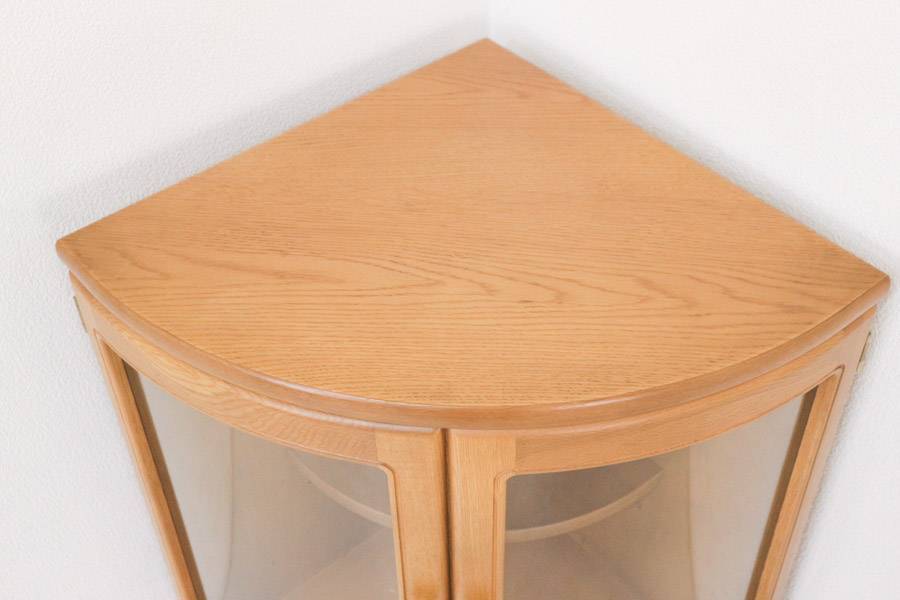 カリモク コーナーキャビネット 飾り棚 ⁄ コロニアル karimoku GMIK100