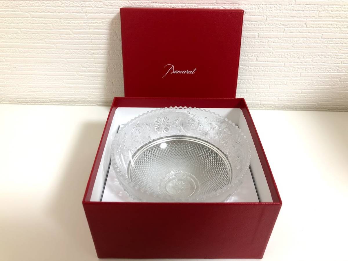 バカラ　アラベスク　フランス製　美しいクリスタルボウル16.5cm　【未使用】 バカラ アラベスク フランス製 美しいクリスタルボウル16.5cm
