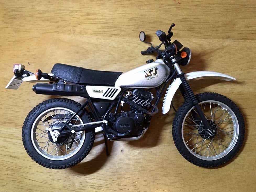 1/12 ヤマハXT250プラモデル完成品の入札履歴 - 入札者の順位