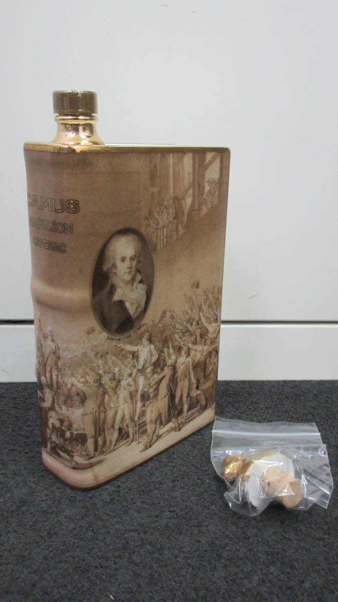送料無料，お買い得 55731 CAMUS カミュ ナポレオン フランス革命 陶器 ブック 替栓(カミュ)｜売買されたオークション情報、yahooの商品情報をアーカイブ公開 - オークファン コニャック