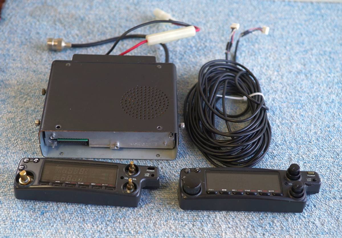 アマチュア無線 KENWOOD トランシーバー TM-732 ジャンク品☆538