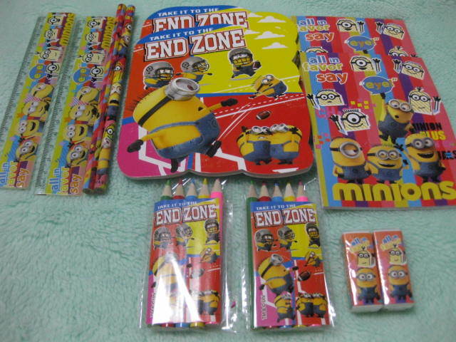 ミニオンズ アニメ 映画 グッズ Usj お土産 子供 キャラクター文具 色鉛筆 ノート 塗り絵 セット キャラクター 売買されたオークション情報 Yahooの商品情報をアーカイブ公開 オークファン Aucfan Com