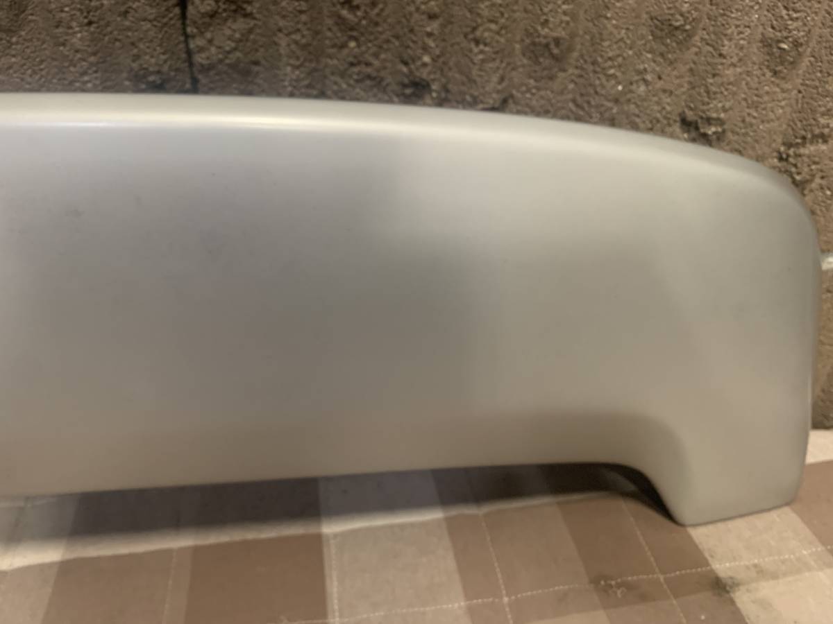 送料無料 L700S ミラジーノ 前期純正リアスポイラー 中古 シルバー