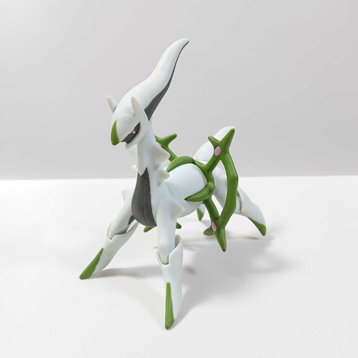  立体ポケモン図鑑 DP アルセウス SP アルセウス むしタイプ(ポケットモンスター)｜売買されたオークション情報、yahooの商品情報をアーカイブ公開 - オークファン ポケットモンスター