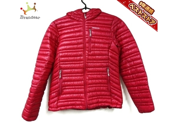 パタゴニア Patagonia ダウンジャケット サイズXS - レッド レディース 長袖/冬 美品 ジャケット