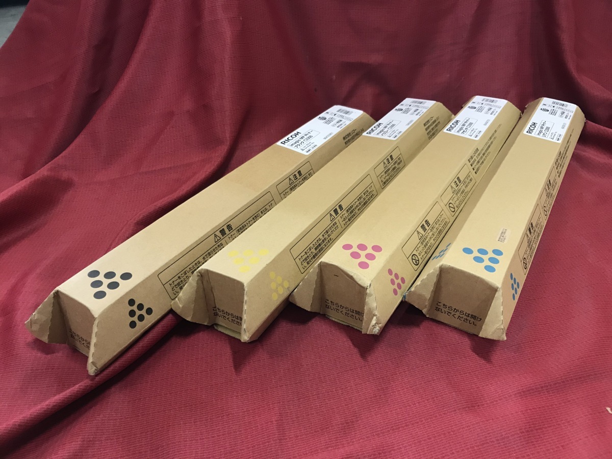 驚きの破格値，人気 RICOHトナー imagio MP C3300 ブラック/シアン/マゼンタ/イエロー 品(リコー)｜売買されたオークション情報、yahooの商品情報をアーカイブ公開 - オークファン トナー