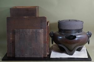 大西清右衛門 釜のYahoo!オークション(旧ヤフオク!)の相場・価格を見る