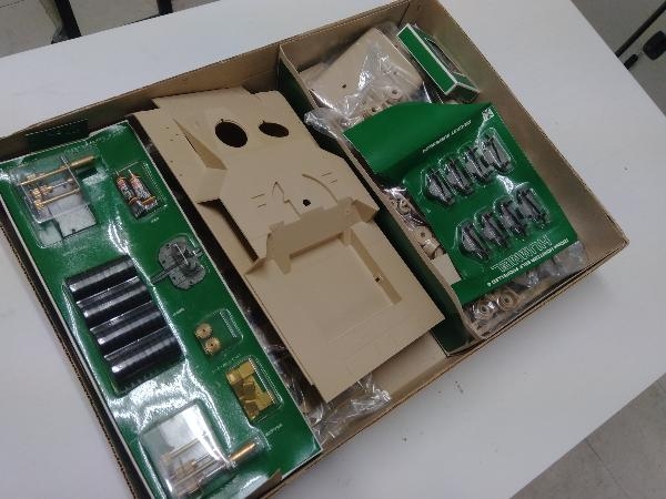 BANDAI 15/1 ドイツ150mm4号自走榴弾砲゛フンメル゛ ラジオ