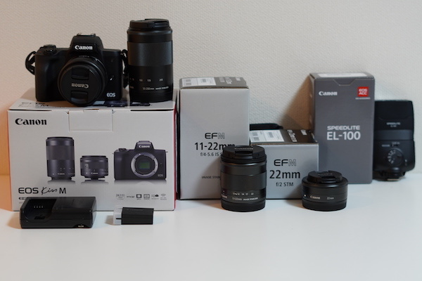 美品☆Canon EOS Kiss M ダブルズームキット 総額15万円相当 レンズ2個