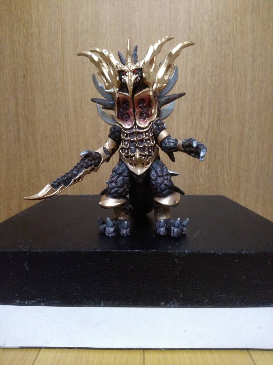 ウルトラ怪獣ソフビ イフ 改造リペイント完成品 怪獣 宇宙人 売買されたオークション情報 Yahooの商品情報をアーカイブ公開 オークファン Aucfan Com