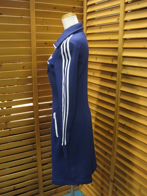 Y 942 Adidas アディダス オリジナル ジャージワンピース ネイビー Size M アディダス 売買されたオークション情報 Yahooの商品情報をアーカイブ公開 オークファン Aucfan Com