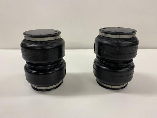 ユニバーサルエアのYahoo!オークション(旧ヤフオク!)の相場