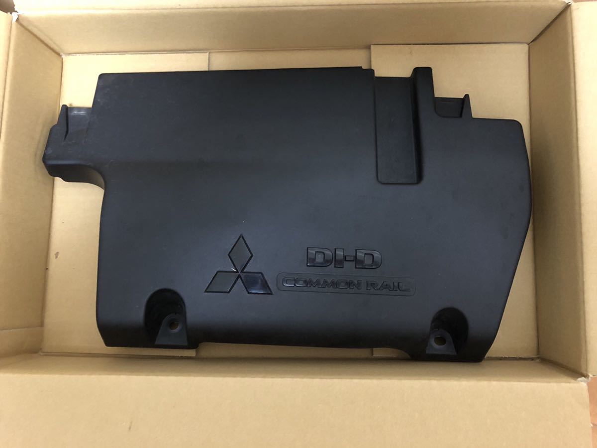 三菱 デリカ エンジンカバー | D:5 - アクセサリー MITSUBISHI デリカD