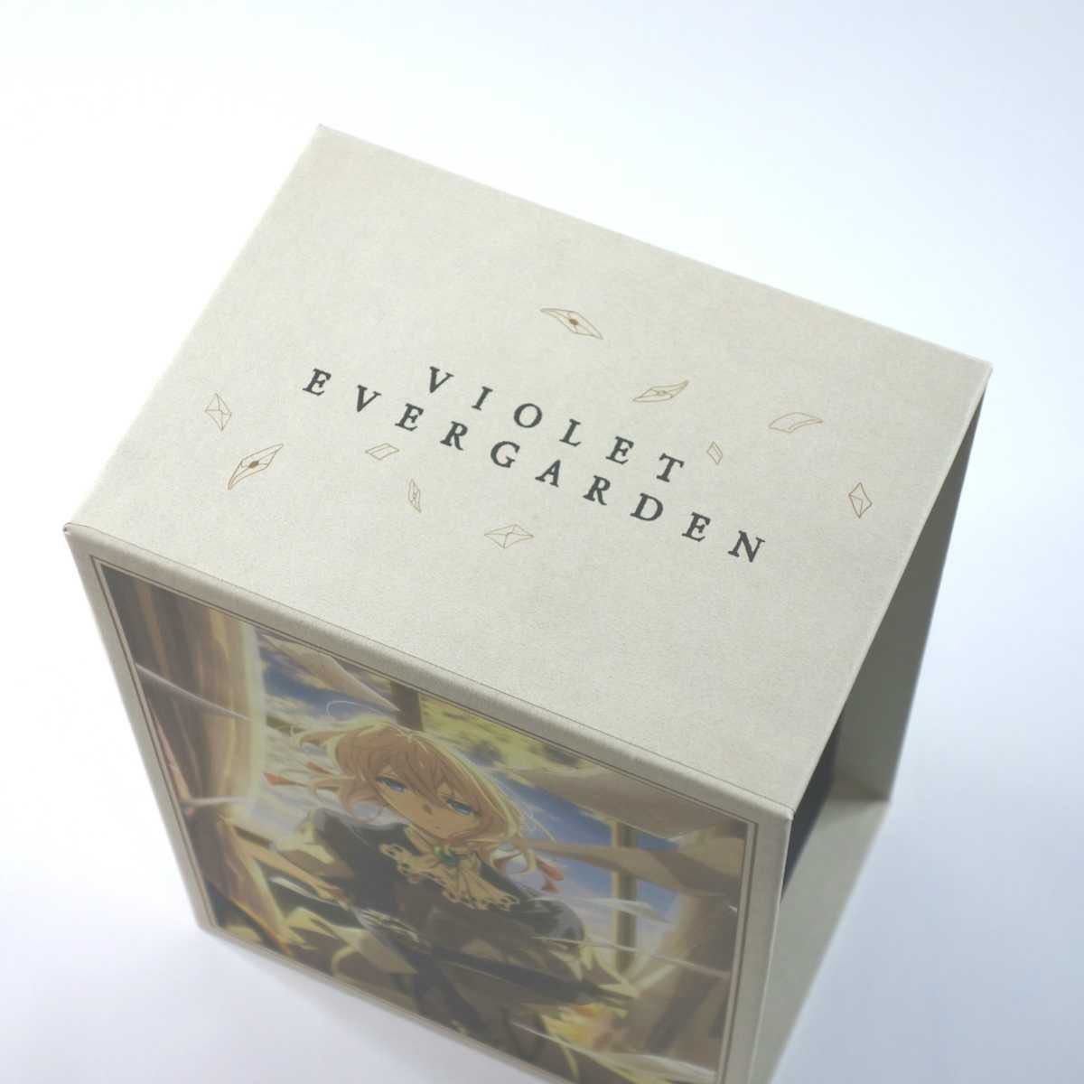ヴァイオレット・エヴァーガーデン 全巻収納BOX おまけDVD 6 - 先着 