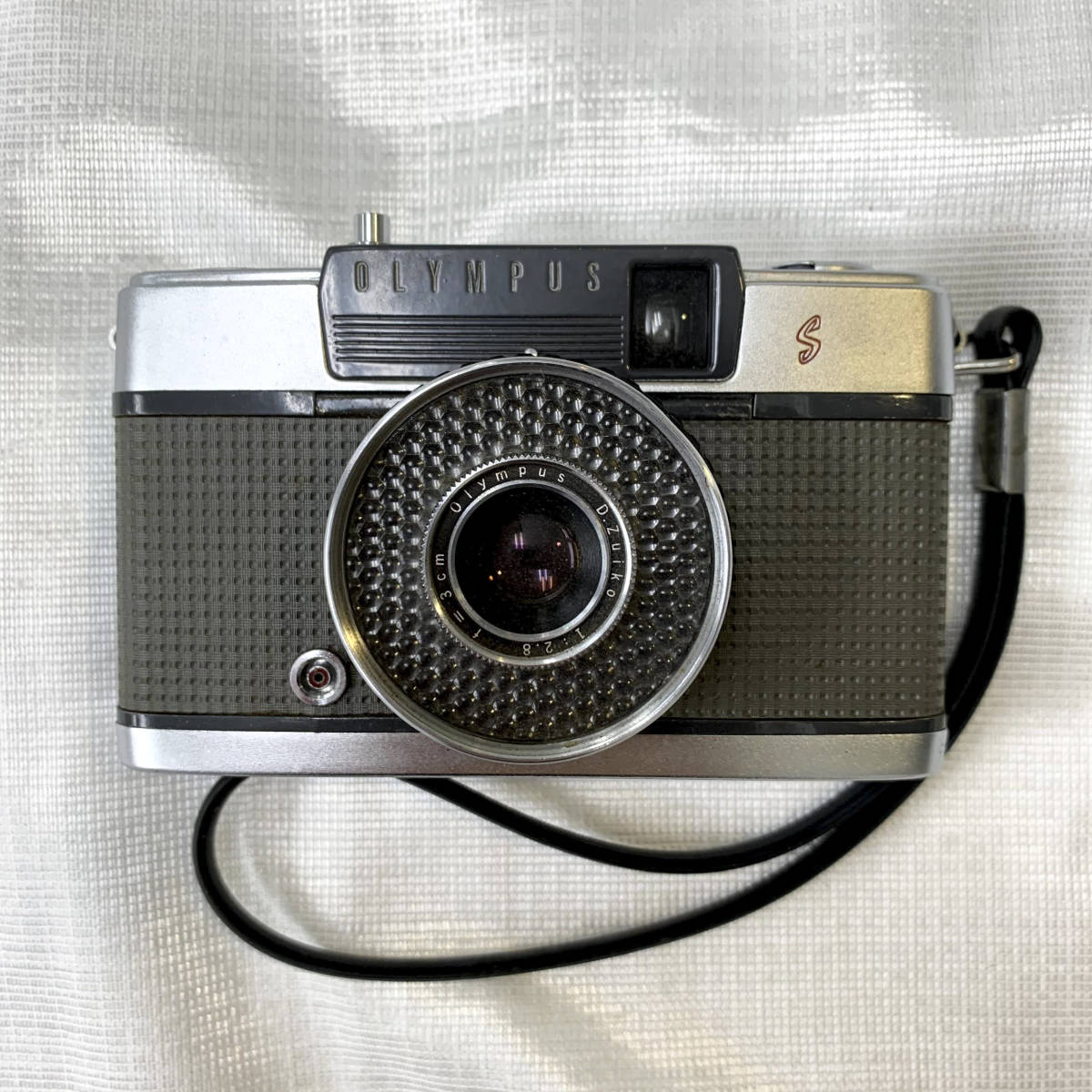 ジャンク品　OLYMPUS-PEN F Olympus Pen EE Camera Frame Half S PEN The 35mm Collection Foticos