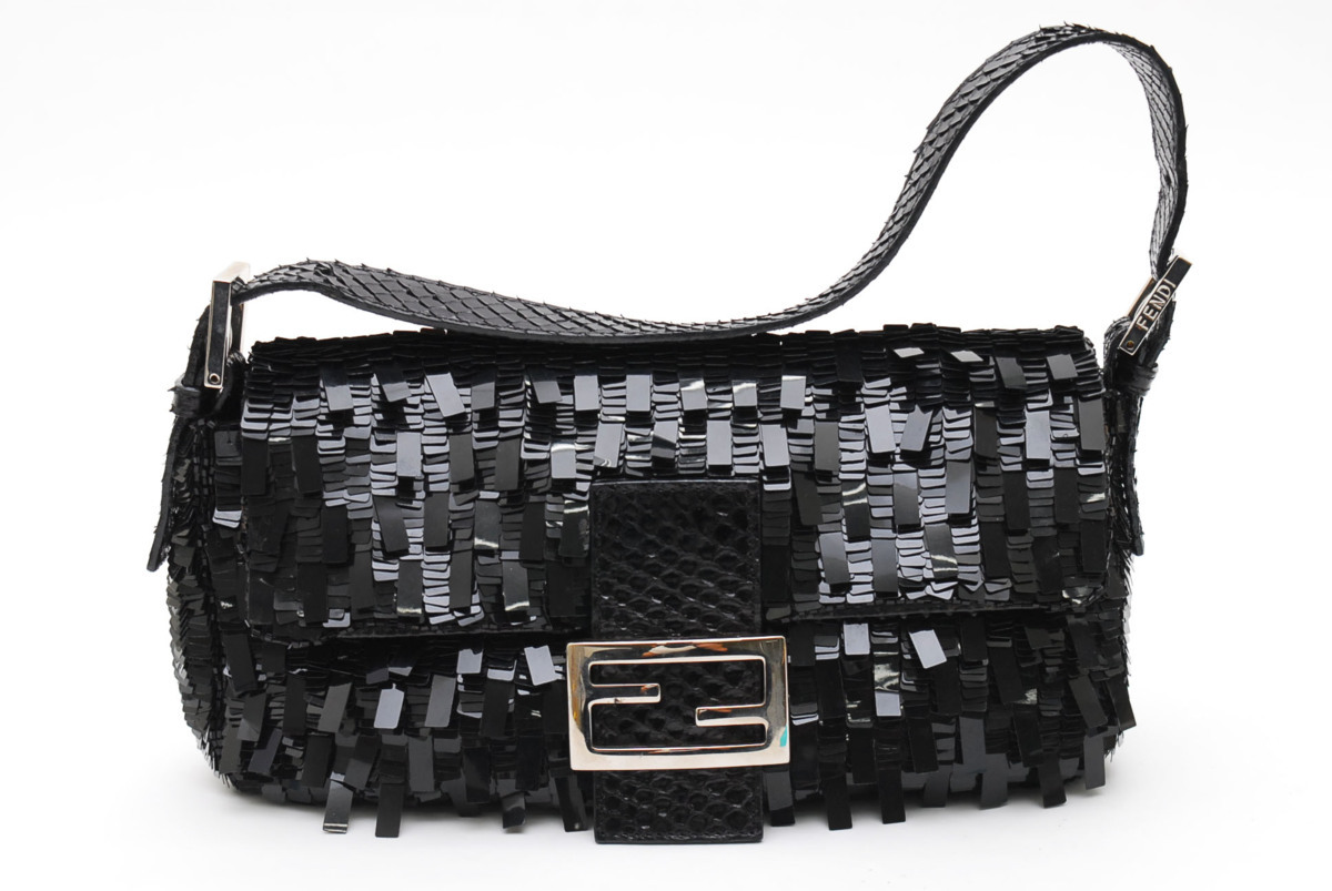 1円スタート 美品 フェンディ FENDI スパンコール パイソン マンマ 