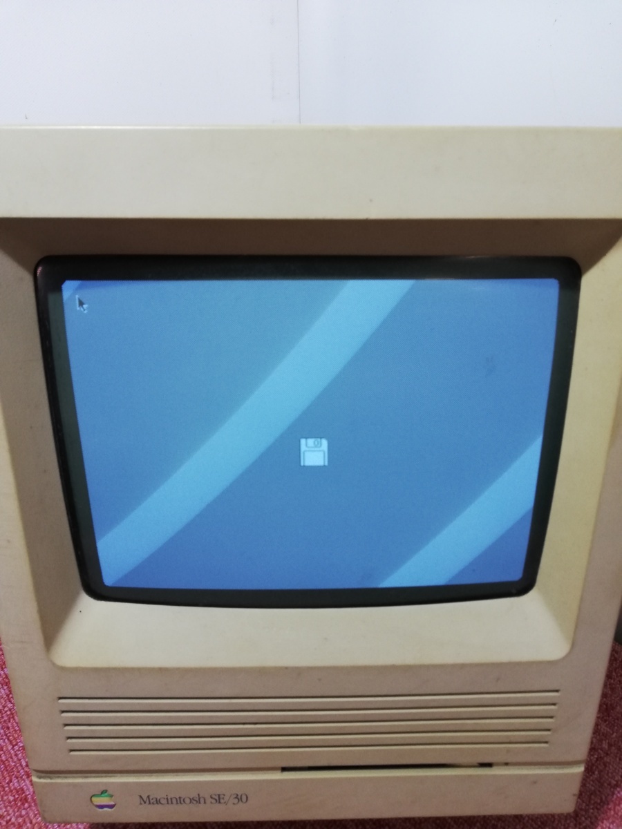 Apple Macintosh SE/30 ジャンク Macintosh SE/30 ジャンク Macintosh
