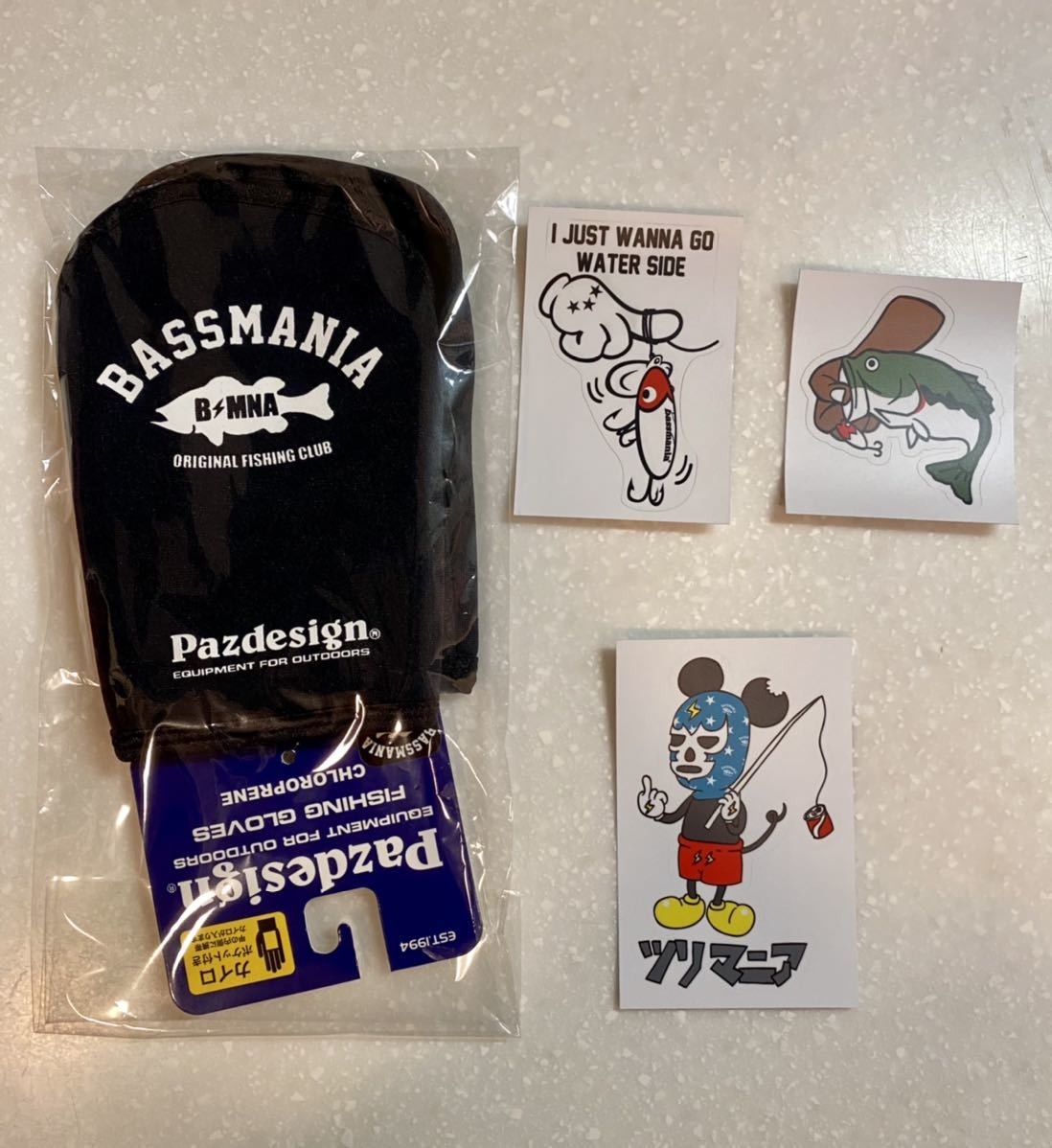  バスマニア bassmania&times;Pazdeisgn back hand グローブ ステッカー付き(グローブ、手袋)｜売買されたオークション情報、yahooの商品情報をアーカイブ公開 - オークファン グローブ、手袋