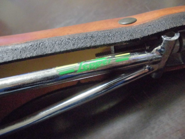 奇跡の新品 Lepper レッパー サドル Voyager ボイジャー Alex Moulton