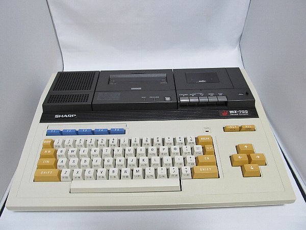 パソコン SHARP シャープ 8bit パーソナルコンピューター SHARP MZ-700