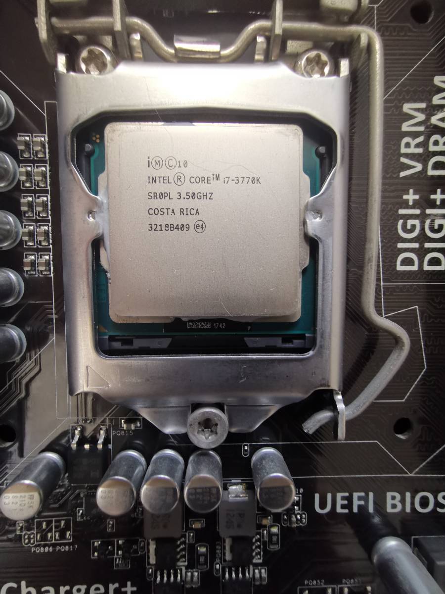 ASUS P8Z77-V PRO + i7-3770K [マザーボードとCPUのセット/数日前まで