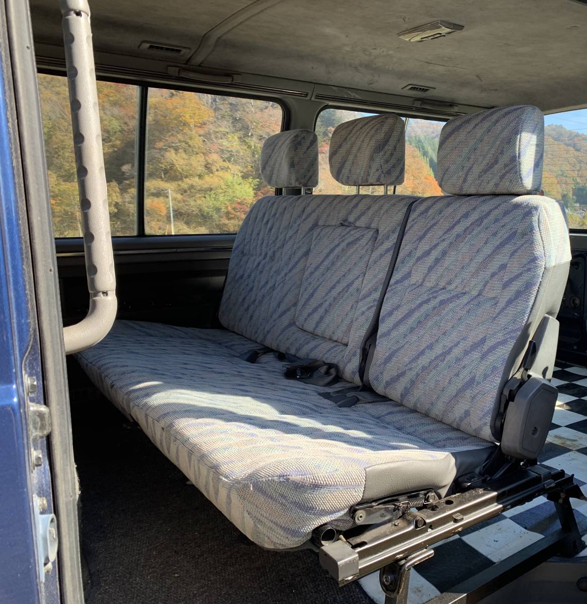 ミツビシ デリカスターワゴン P25w ディーゼル マニュアル車 ４ナンバー登録 トランポやキャンプ用に P35w デリカスターワゴン 売買されたオークション情報 Yahooの商品情報をアーカイブ公開 オークファン Aucfan Com