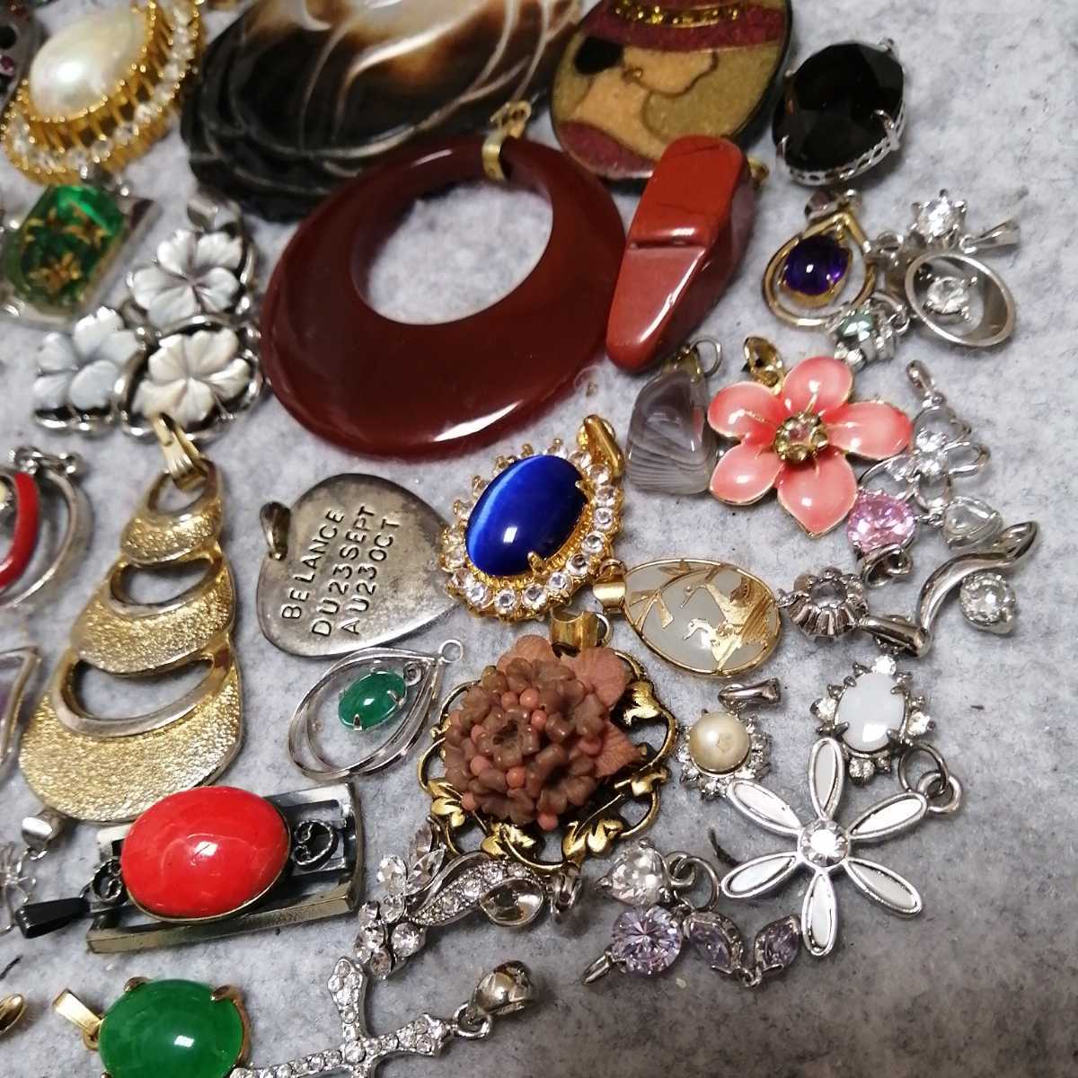 1円~大量アクセサリーペンダント 重さ約459g K18YG 【公式通販】